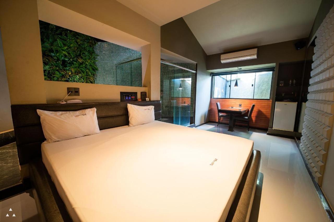 Motel Platinum Londrina Exteriör bild